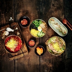 평이담백 뼈칼국수 울산옥동점